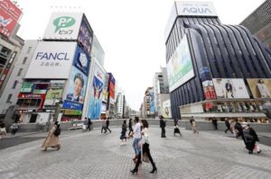 医療崩壊始まってるってなんだ?起こってるんじゃん。