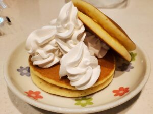 『映えるパンケーキを作るの巻』真夜中の独り言 #279