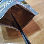 『スナック菓子は箸で食う。ダメだと思うとやってしまうのなんでなんだろね。』真夜中の独り言 #283