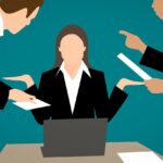 『ブラック企業の"協調性"と"助け合い"は恐ろしい。』真夜中の独り言 #554