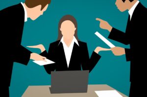 『ブラック企業の"協調性"と"助け合い"は恐ろしい。』真夜中の独り言 #554