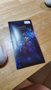 『極薄0.1mmで貼っていることがほとんど分からず』ってスマホフィルム 真夜中の独り言 #709