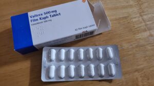 突発性難聴でステロイドが効かないので、バルトレックス飲んだら治った話